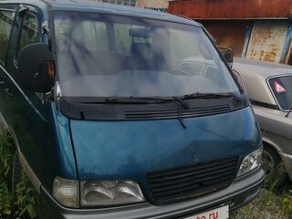 1999 SsangYong Istana I, зелёный, 450000 рублей, вид 2