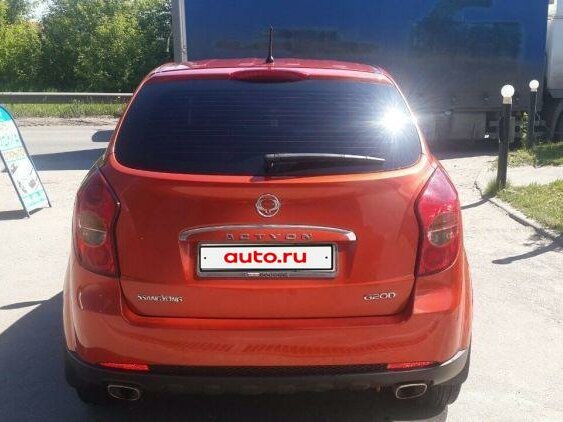 2012 SsangYong Actyon II, красный, 1300000 рублей - вид 3