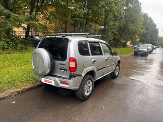 2007 Chevrolet Niva I, серебристый, 195000 рублей, вид 3