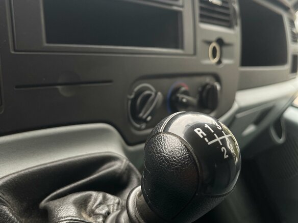 2014 Ford Transit, белый, 1330000 рублей - вид 6