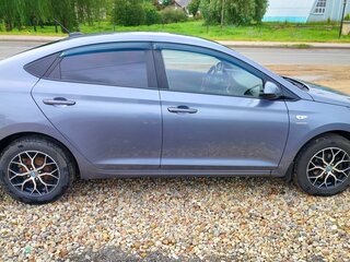 2019 Hyundai Solaris II, серебристый, 1460000 рублей, вид 5