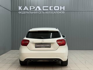 2014 Mercedes-Benz A-Класс 180 III (W176), белый, 1129000 рублей, вид 4