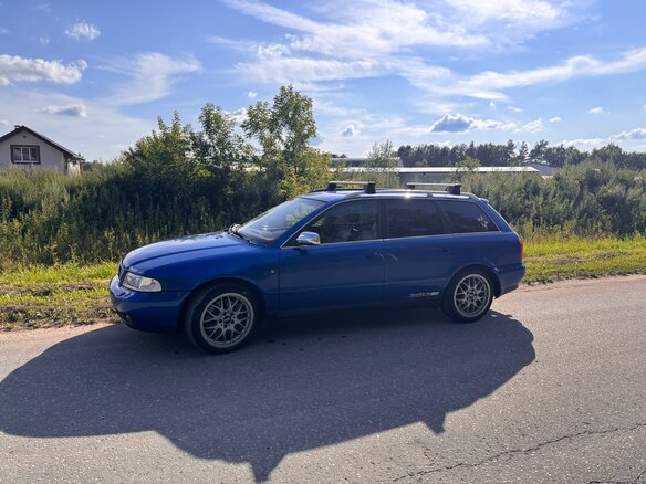 1998 Audi A4 I (B5), синий, 660000 рублей - вид 14