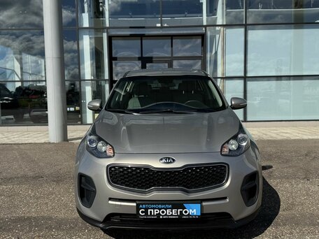 2017 Kia Sportage IV, серебристый, 1525000 рублей, вид 2