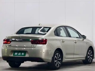 2016 Citroen C4 II Рестайлинг, бежевый, 884000 рублей, вид 5