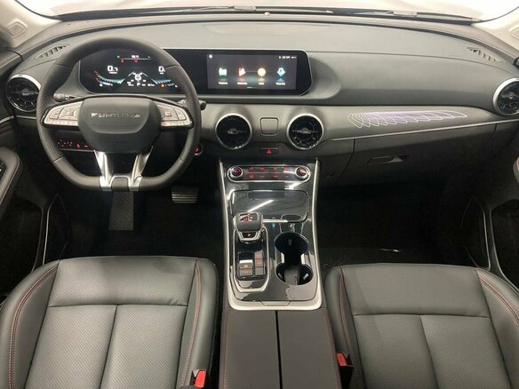 2023 Forthing T5 EVO, чёрный, 2200000 рублей - вид 9