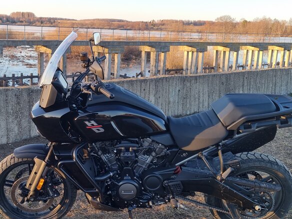 2021 Harley-Davidson Pan America, чёрный, 1500000 рублей - вид 3