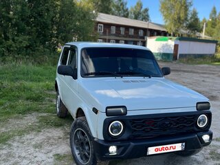 2014 Lada (ВАЗ) 2121 (4x4) I Рестайлинг, белый, 320000 рублей, вид 3