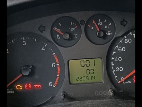 2010 Ford Transit, чёрный, 1100000 рублей - вид 3