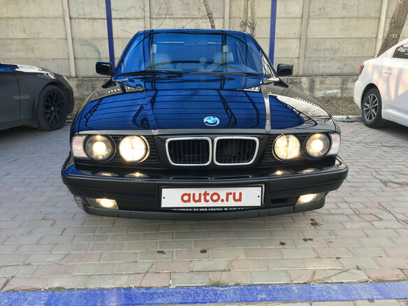 1993 BMW 5 серии 530i III (E34), чёрный - вид 2