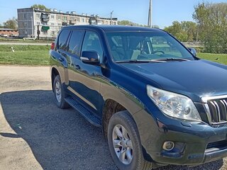 2011 Toyota Land Cruiser Prado 150 Series, чёрный, 2800000 рублей, вид 2