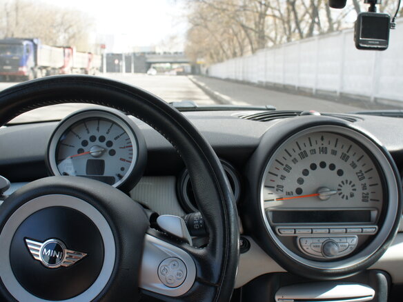 2010 Mini Hatch Cooper S II (R56) Рестайлинг, серебристый - вид 8