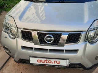 2012 Nissan X-Trail II Рестайлинг, серебристый, 1400000 рублей, вид 1