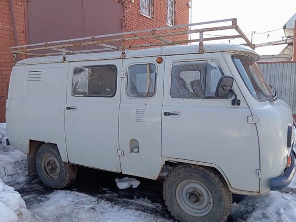 2000 УАЗ 3909, белый, 170000 рублей - вид 1