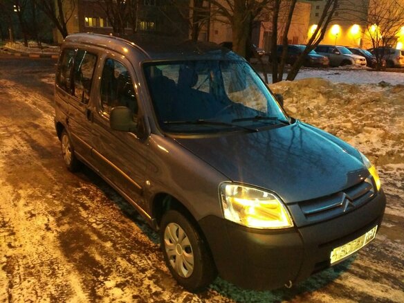 2010 Citroen Berlingo I Рестайлинг, серый - вид 1