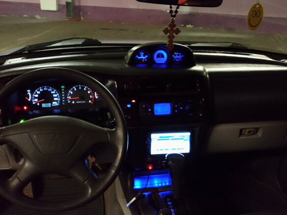 2003 Mitsubishi Pajero Sport I, серебристый