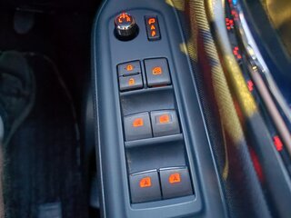 2017 Toyota Voxy III (R80) Рестайлинг, белый, 2600000 рублей, вид 2