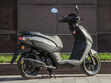 2022 Peugeot Kisbee, серый, 339000 рублей, вид 5