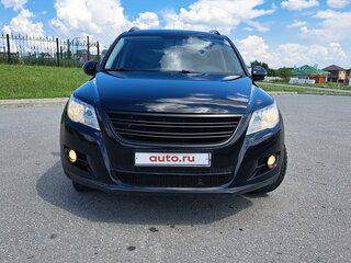 2010 Volkswagen Tiguan I, чёрный, 1150000 рублей, вид 1