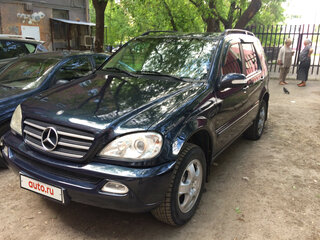 2004 Mercedes-Benz M-Класс 270 I (W163) Рестайлинг, чёрный, 500000 рублей, вид 1