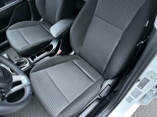 2020 Kia Rio IV Рестайлинг, белый, 1900000 рублей, вид 2