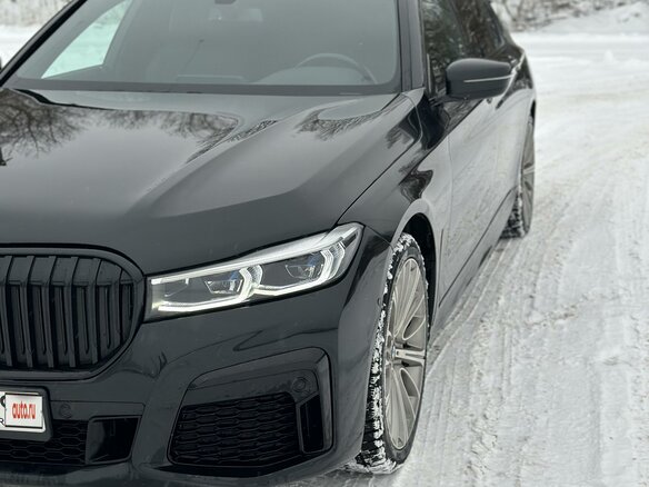2015 BMW 7 серии Long 730Ld xDrive VI (G11/G12), чёрный, 8000000 рублей - вид 1