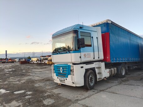 2002 Renault Magnum, белый, 2650000 рублей, вид 2