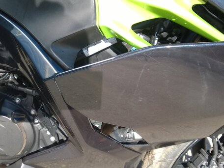 2019 Kawasaki Ninja 400, чёрный, 450000 рублей, вид 4