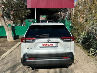 2019 Toyota RAV4 V (XA50), белый, 3849000 рублей, вид 4