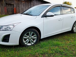 2013 Chevrolet Cruze I Рестайлинг, белый, 650000 рублей, вид 1