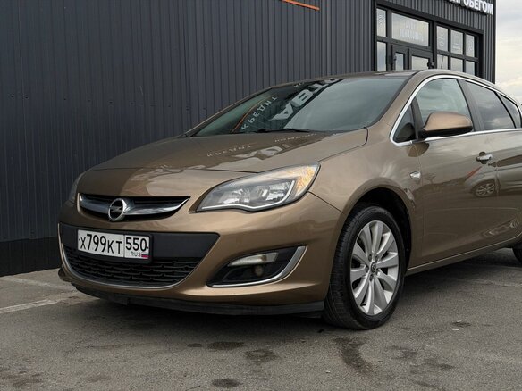 2012 Opel Astra J Рестайлинг, бежевый - вид 5