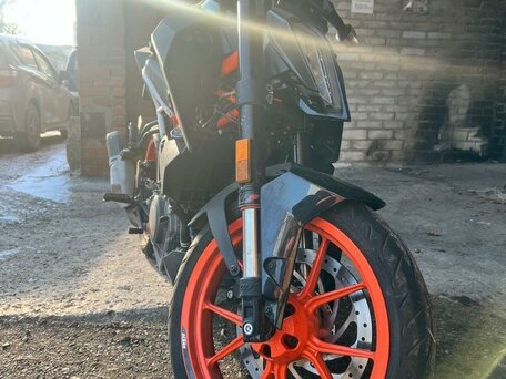 2018 KTM 390 Duke, чёрный, 400000 рублей, вид 2