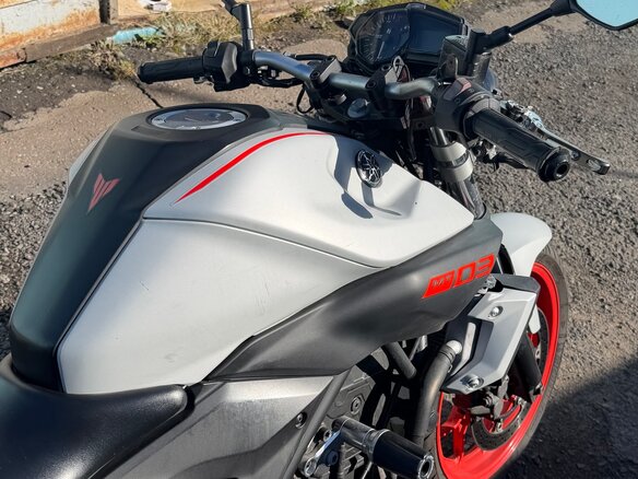 2019 Yamaha MT-03, серый, 430000 рублей - вид 9