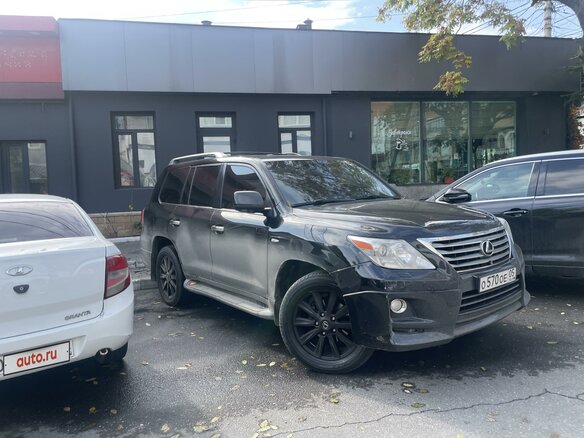2010 Lexus LX 570 III, чёрный, 3900000 рублей - вид 5