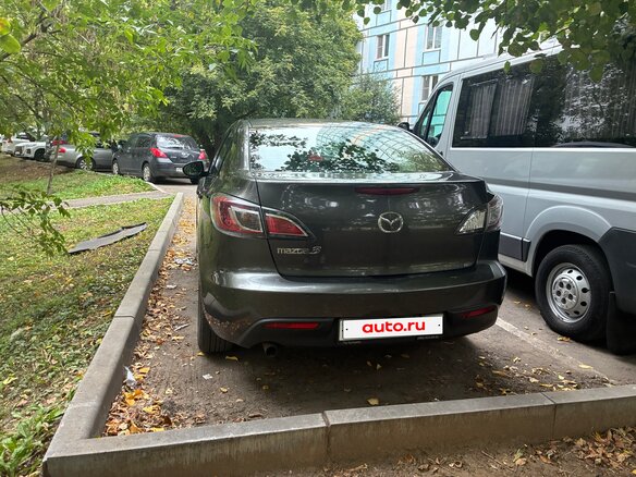 2010 Mazda 3 II (BL), серый, 720000 рублей - вид 3