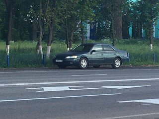 1998 Toyota Camry IV (XV20), зелёный, 500000 рублей, вид 1