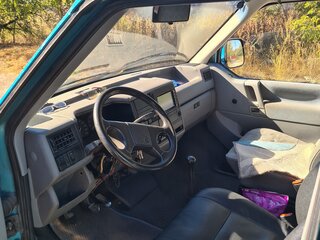 1994 Volkswagen Caravelle T4, зелёный, 800000 рублей, вид 5