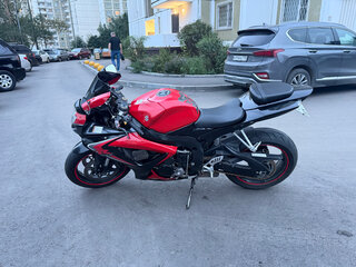 2006 Suzuki GSX-R 600, красный, 650000 рублей, вид 2