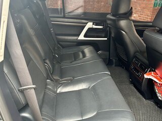 2016 Toyota Land Cruiser 200 Series Рестайлинг 2, чёрный, 5400000 рублей, вид 5