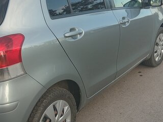 2009 Toyota Vitz II (XP90), серый, 690000 рублей, вид 5