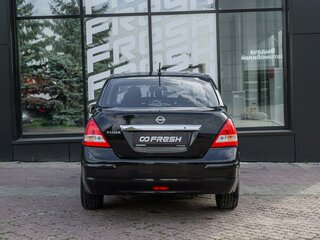 2010 Nissan Tiida I Рестайлинг, чёрный, 629000 рублей, вид 4