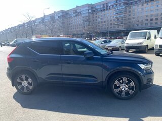 2020 Volvo XC40 I, синий, 3190000 рублей, вид 5