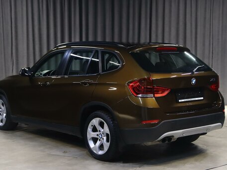 2013 BMW X1 20i I (E84) Рестайлинг, коричневый, 1249000 рублей, вид 4