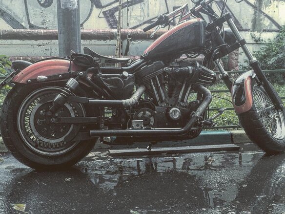 2003 Harley-Davidson Sportster 883, чёрный, 650000 рублей - вид 1