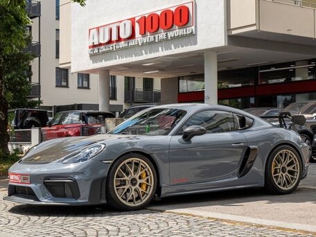 Porsche Cayman GT4 II 718 (982)