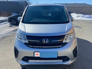 2019 Honda Stepwgn V Рестайлинг, серебристый, 1900000 рублей, вид 1