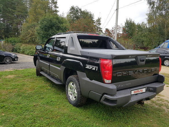 2003 Chevrolet Avalanche I, чёрный - вид 3