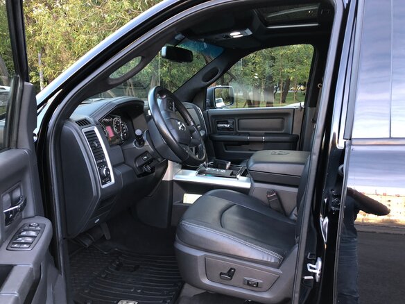2012 Dodge RAM IV (DS/DJ), чёрный - вид 4