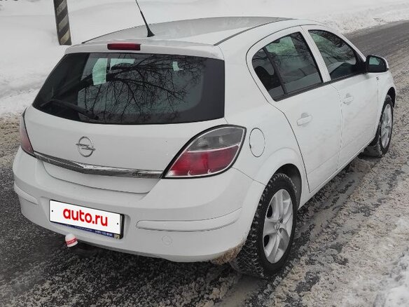 2012 Opel Astra H Рестайлинг, белый, 595000 рублей - вид 3