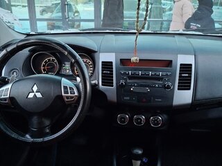2011 Mitsubishi Outlander II Рестайлинг, серый, 1250000 рублей, вид 4